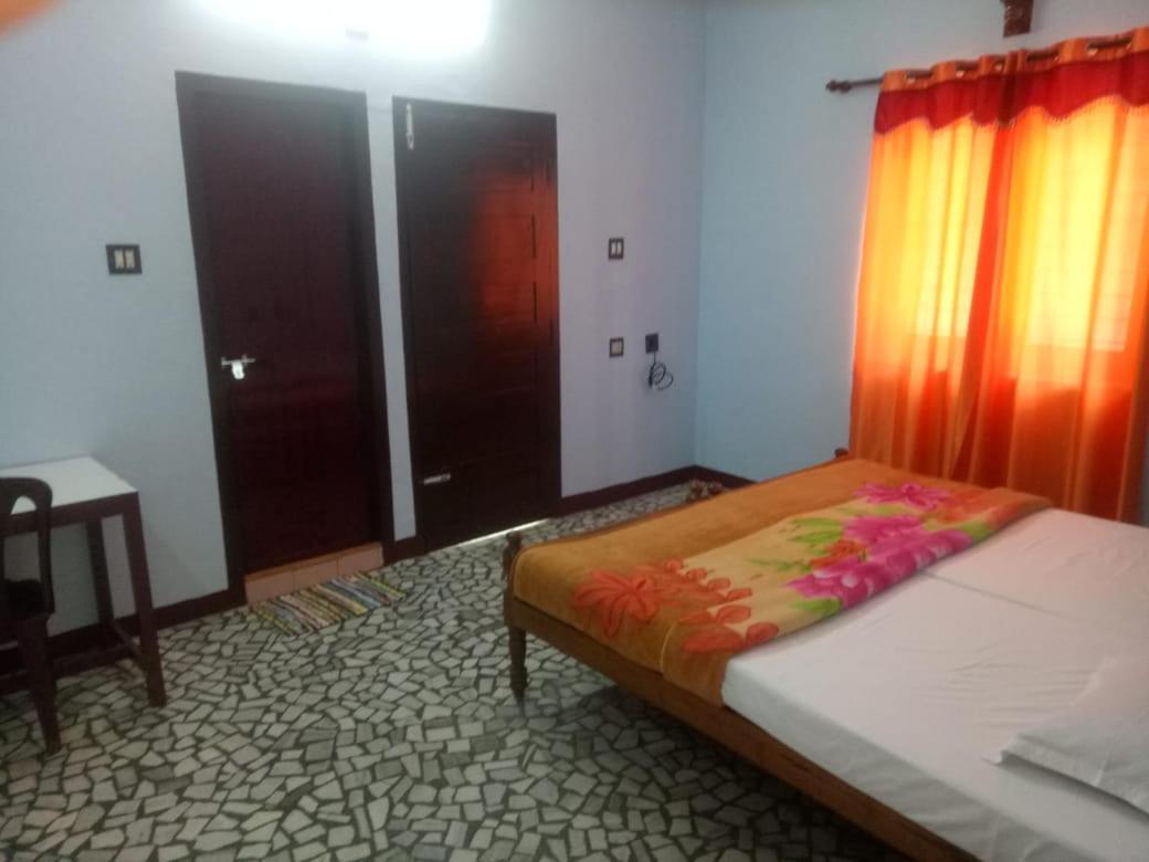 Marayoor Tourist Home Munnar Kültér fotó
